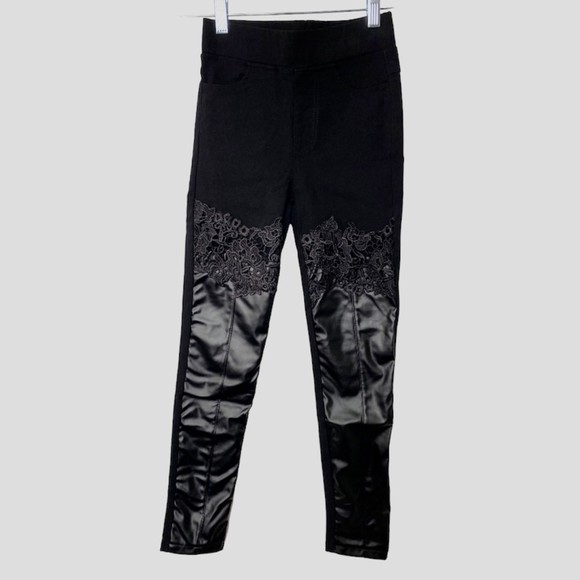 Source Unknown Pants - NWOT Cute Stretch Faux Leather Lace Embroidery Skinny Pants size S Black